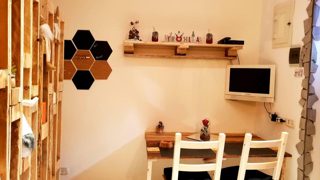 La Casa Del Rosariello Apartment Napoli Bagian luar foto